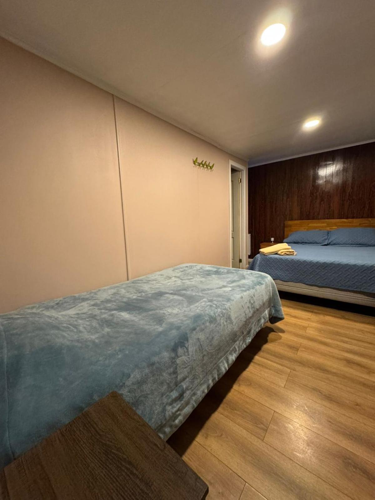 بويرتو ناتالز World'S End Hostal المظهر الخارجي الصورة