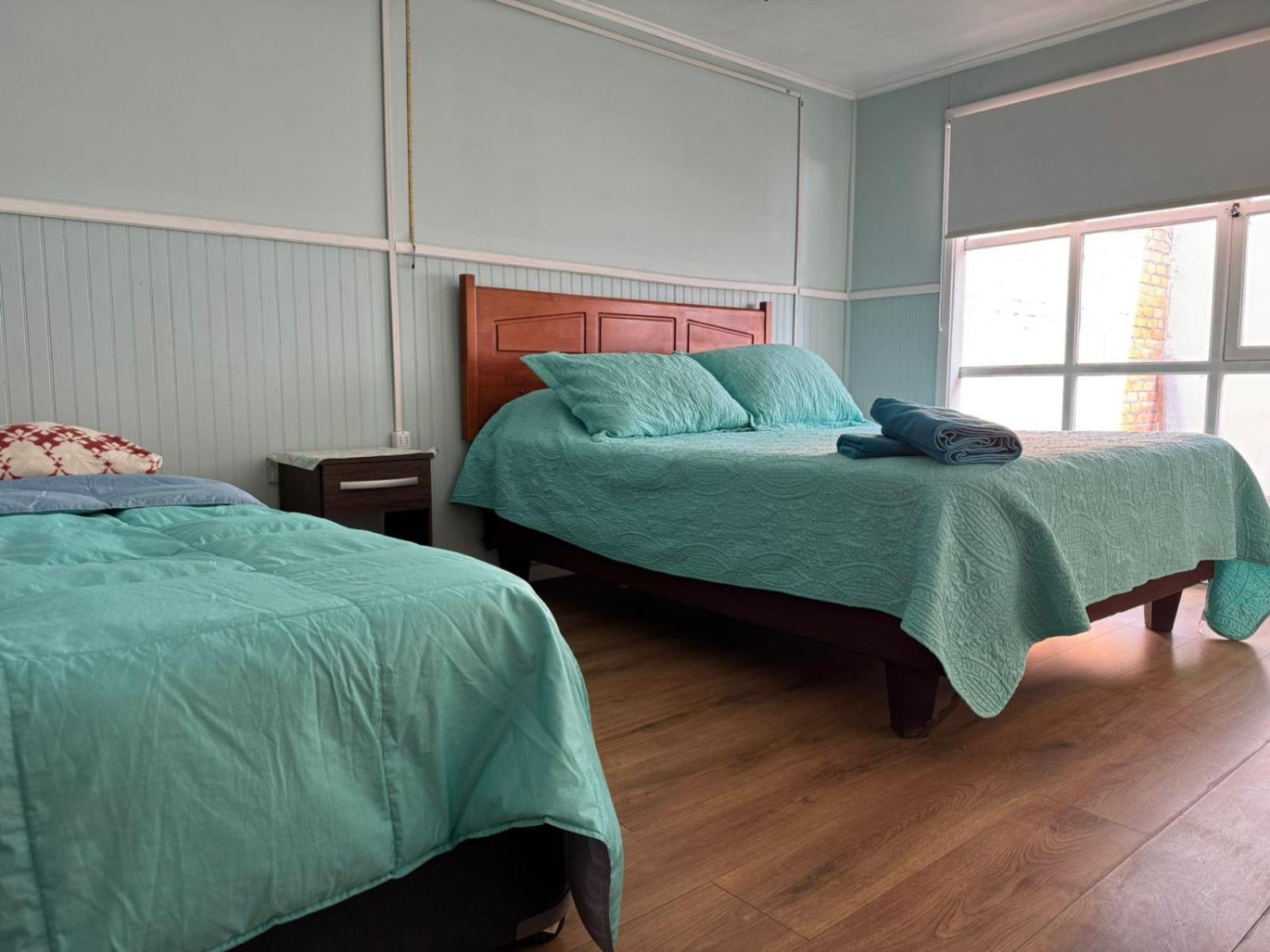 بويرتو ناتالز World'S End Hostal المظهر الخارجي الصورة